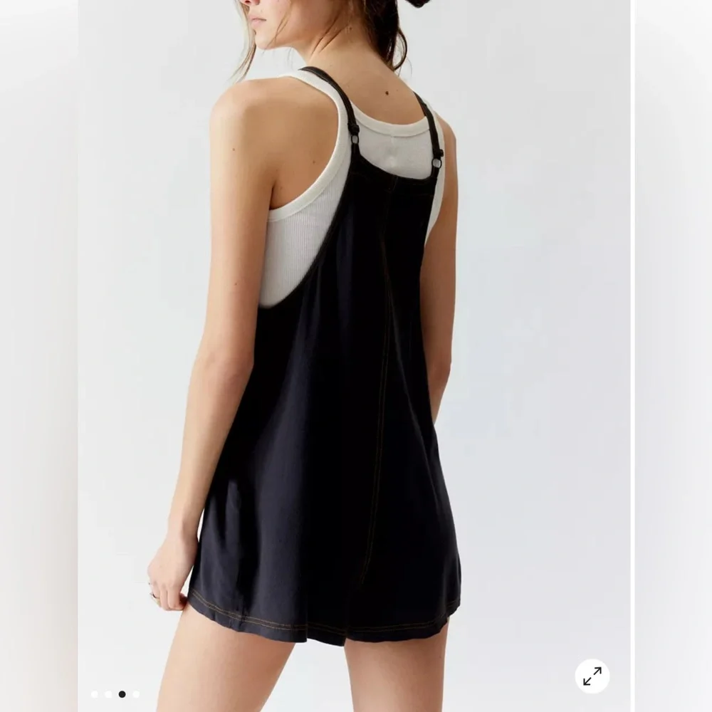 Urban‎ Outfitters Black Overalls Relaxed Fit